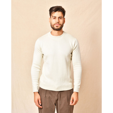 Pull col rond crème Outfit