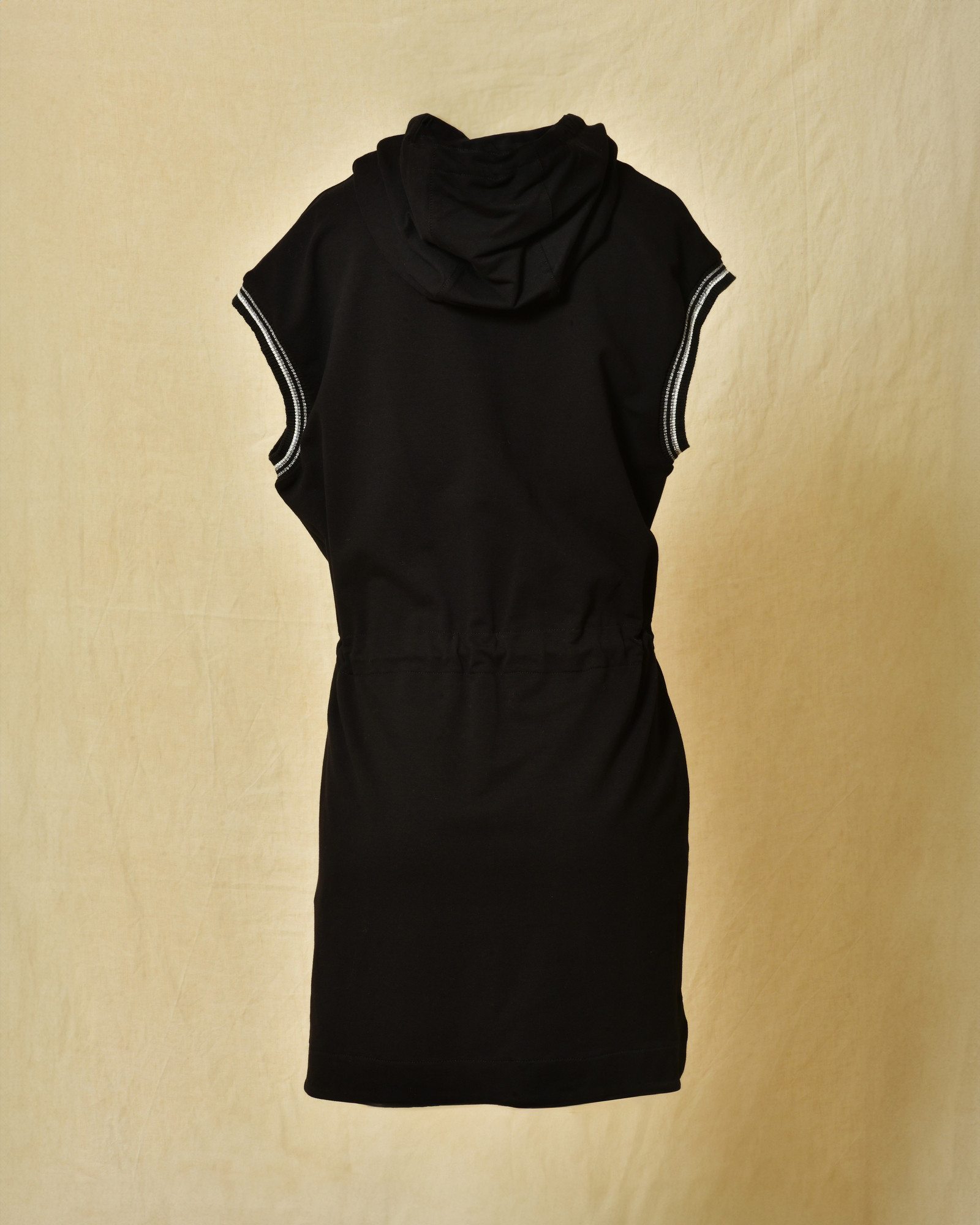 Robe  en coton noir sans manches Lorena Antoniazzi