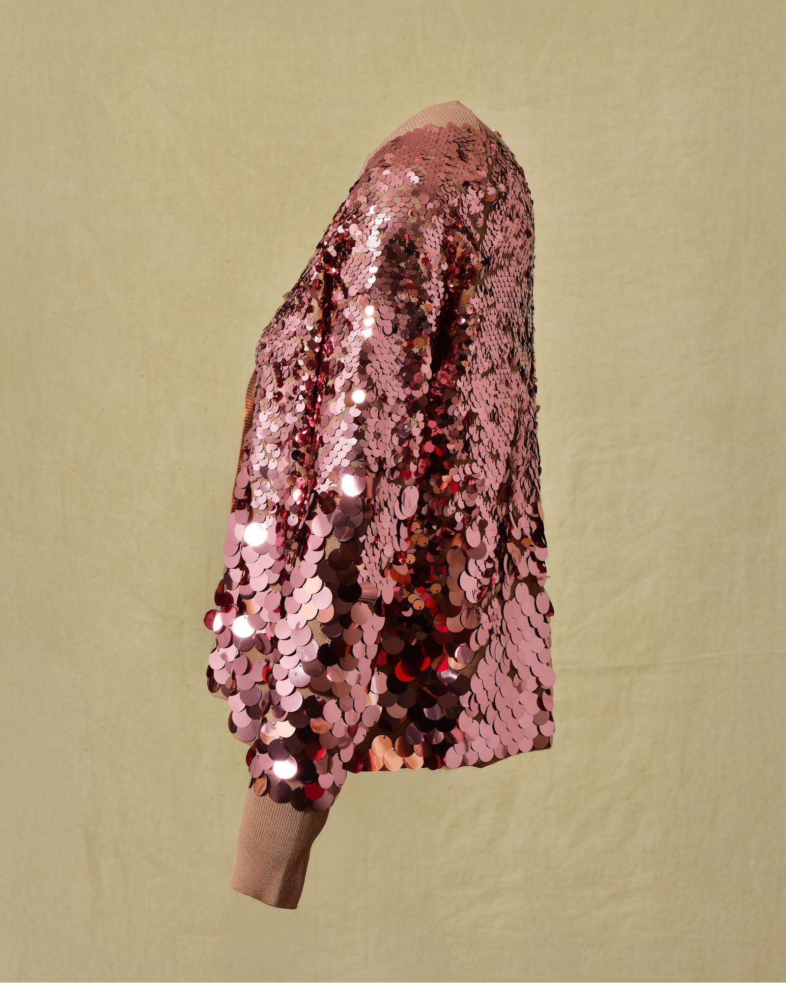 Pull beige à sequins rose Sfizio