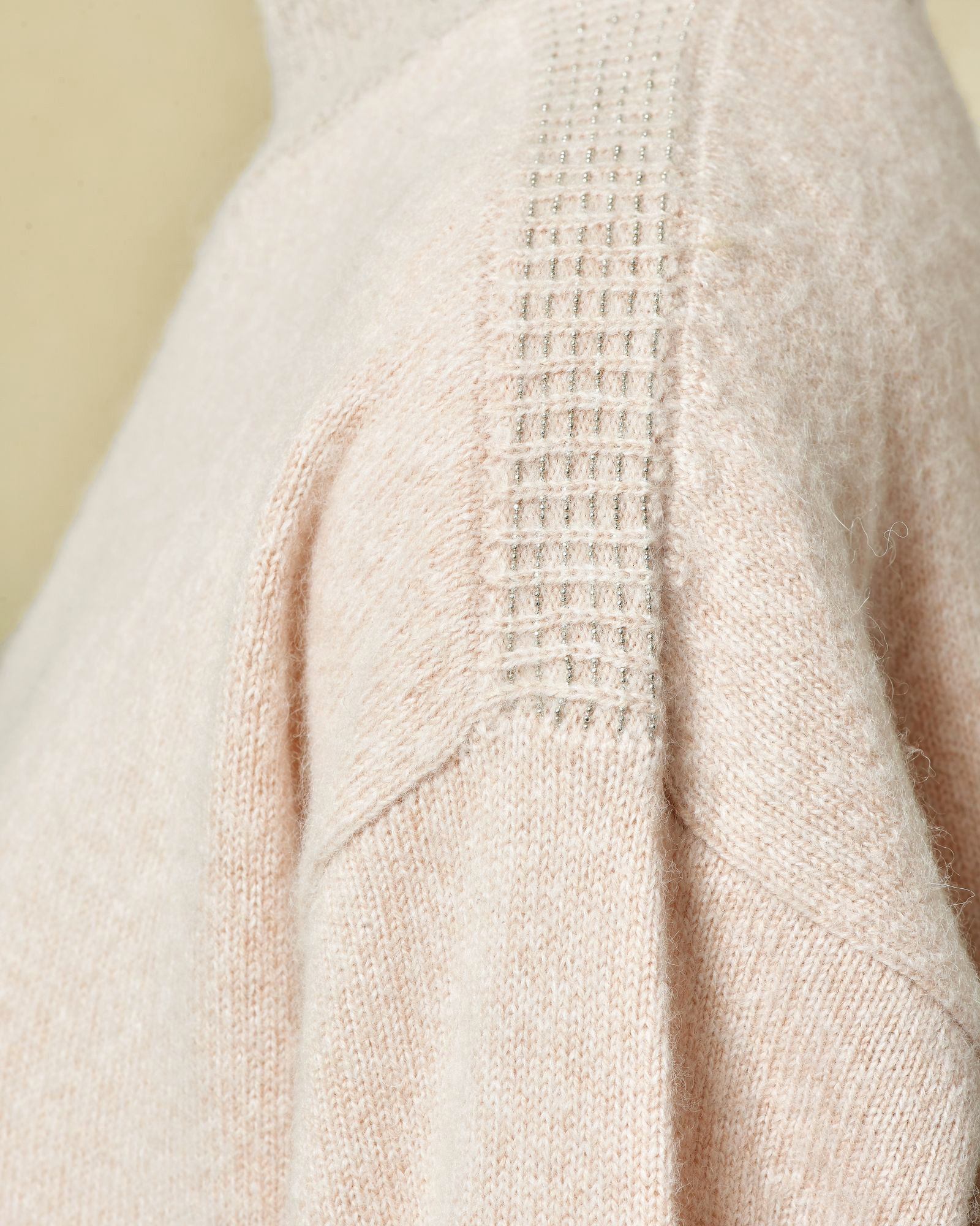 Robe en Laine, soie et cachemire beige Peserico