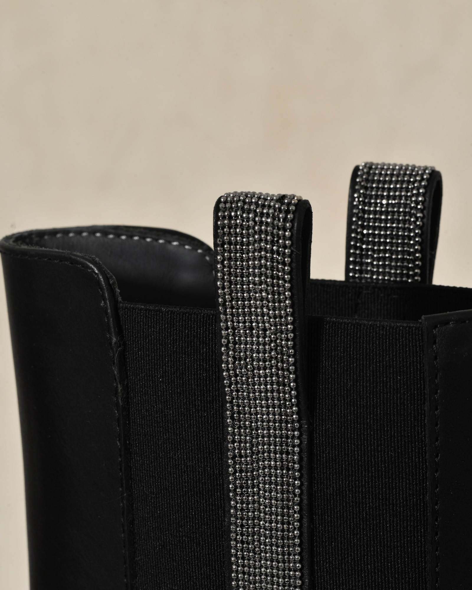 Bottine en cuir noire Fabiana Filippi