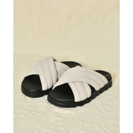 Mules en cuir et laine beige Fabiana Filippi