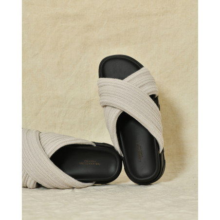 Mules en cuir et laine beige Fabiana Filippi