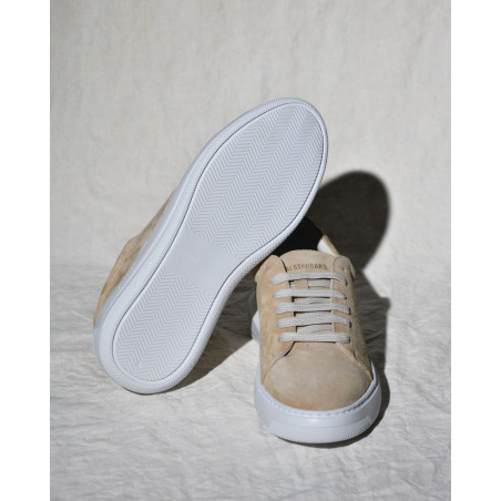 Baskets en daim beige National Standard