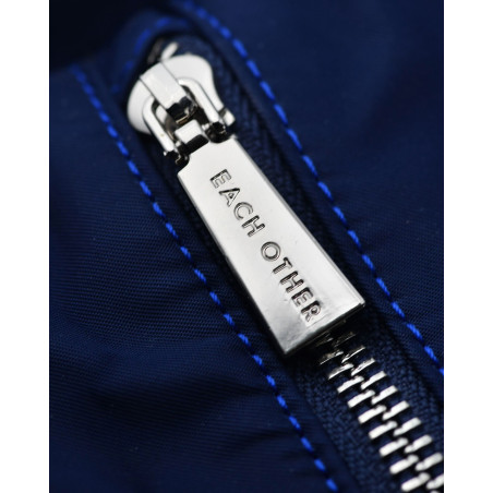 Sac à main a deux compartiments bleu et noir Each Other