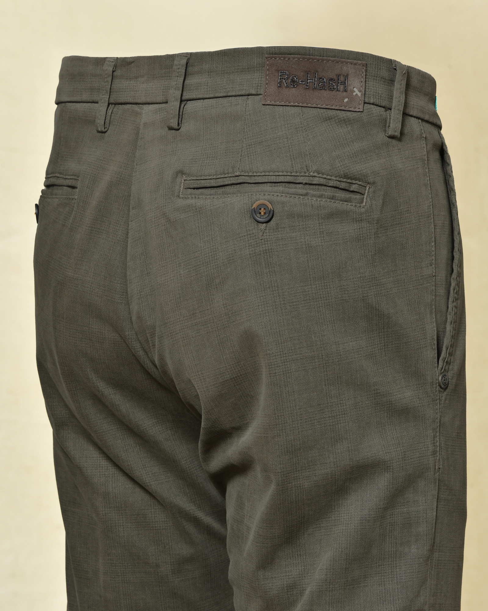 Pantalon à motif taupe Re-Hash