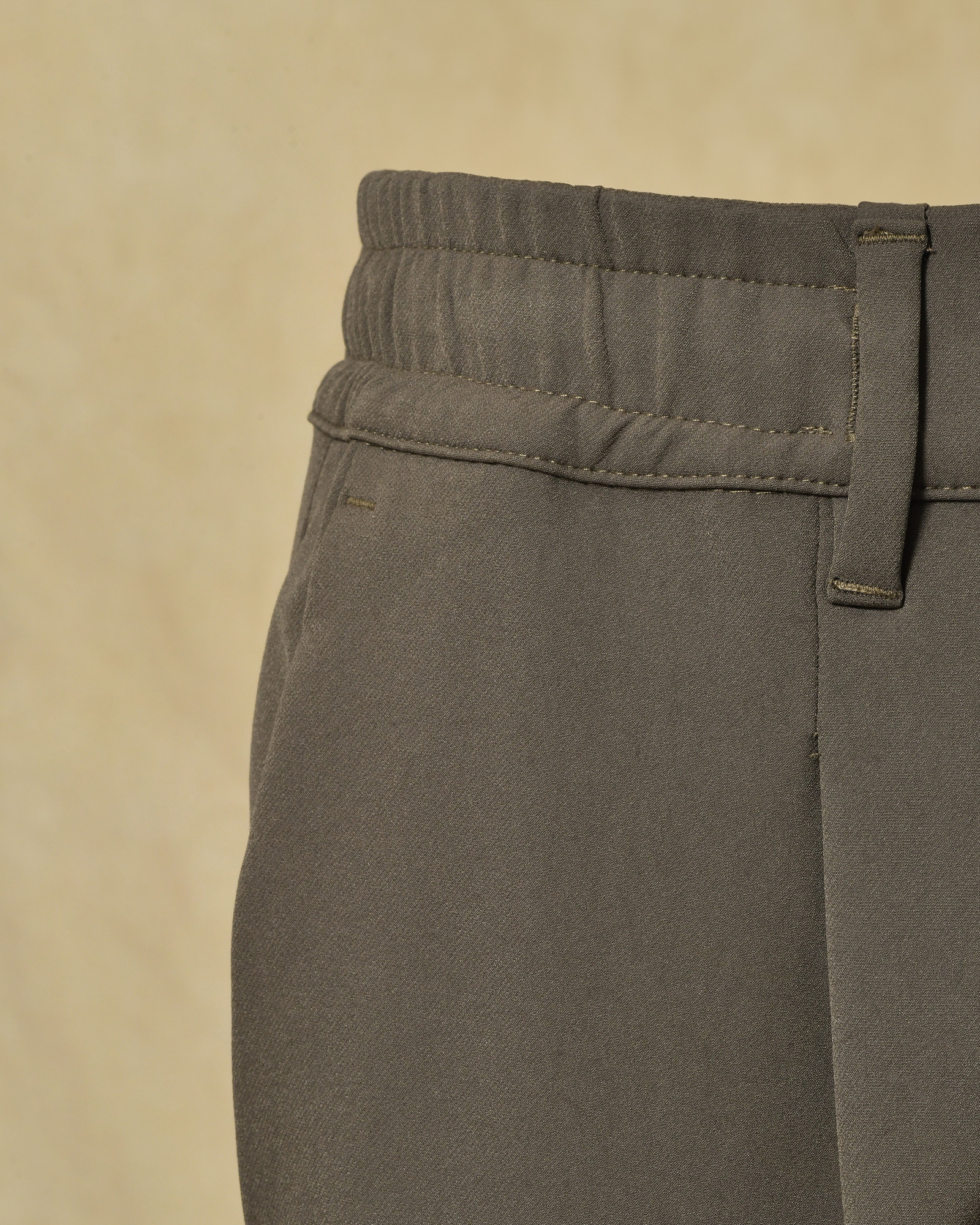 Pantalon souple en coton taupe Cruna