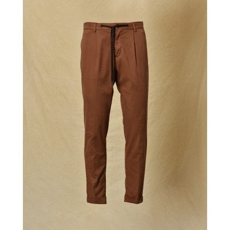 Pantalon en coton brique Outfit