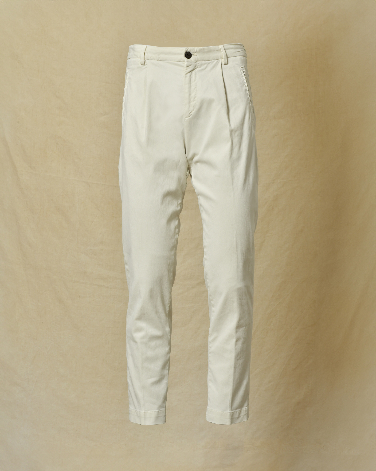 Pantalon régular ecru Outfit