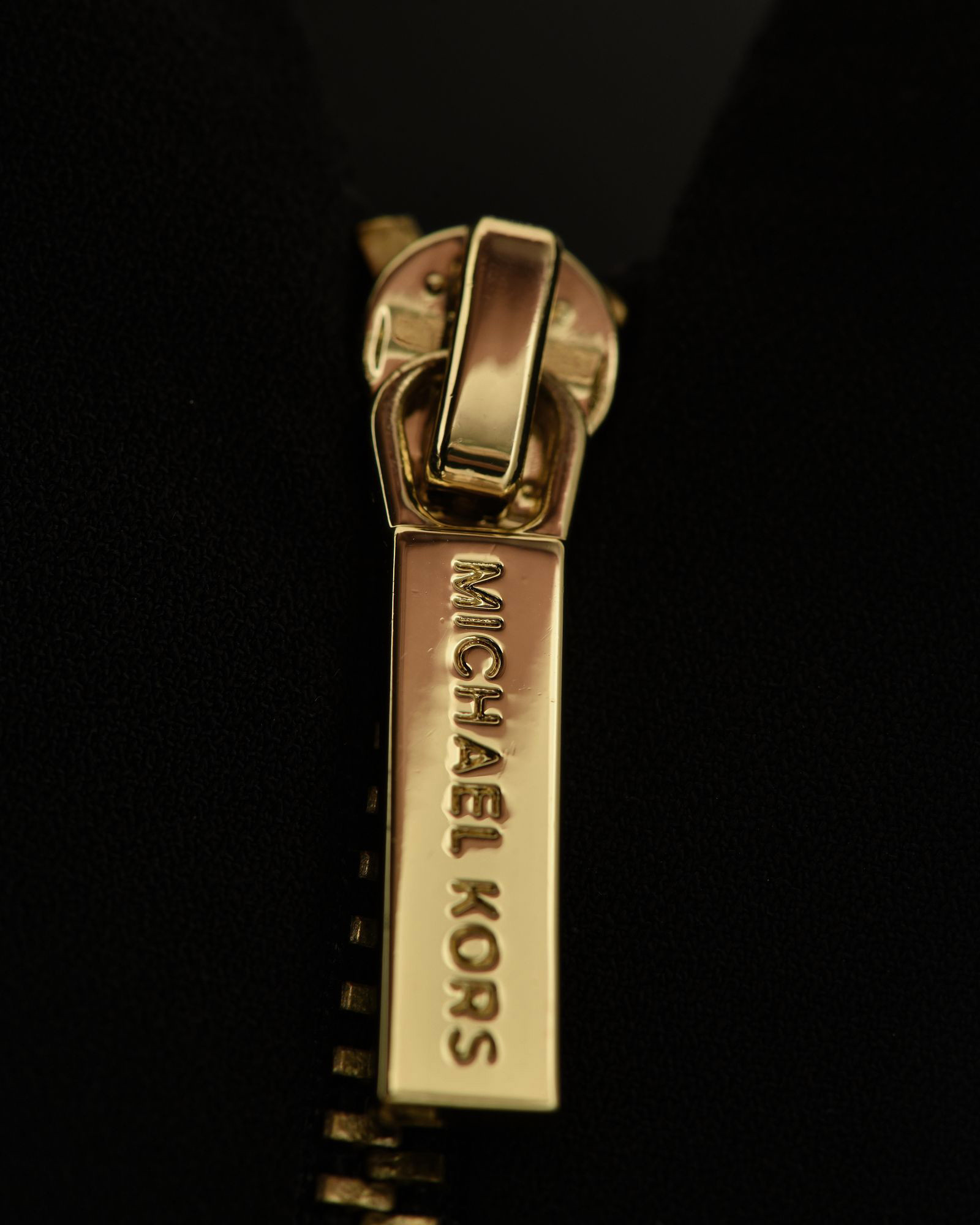 Top en crêpes noir à zip fantaisie Michael Kors