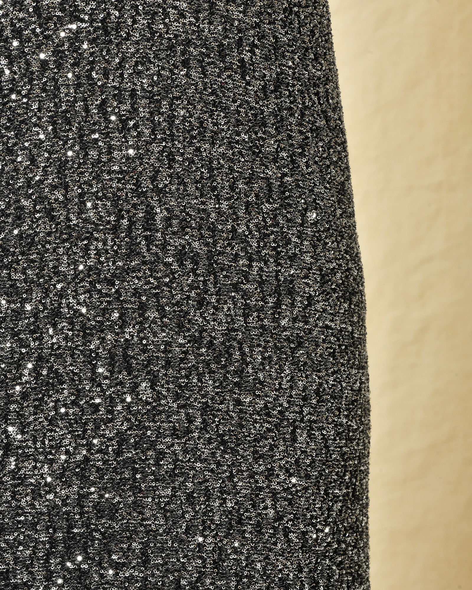 Robe noire à sequins argentés Fabiana Filippi