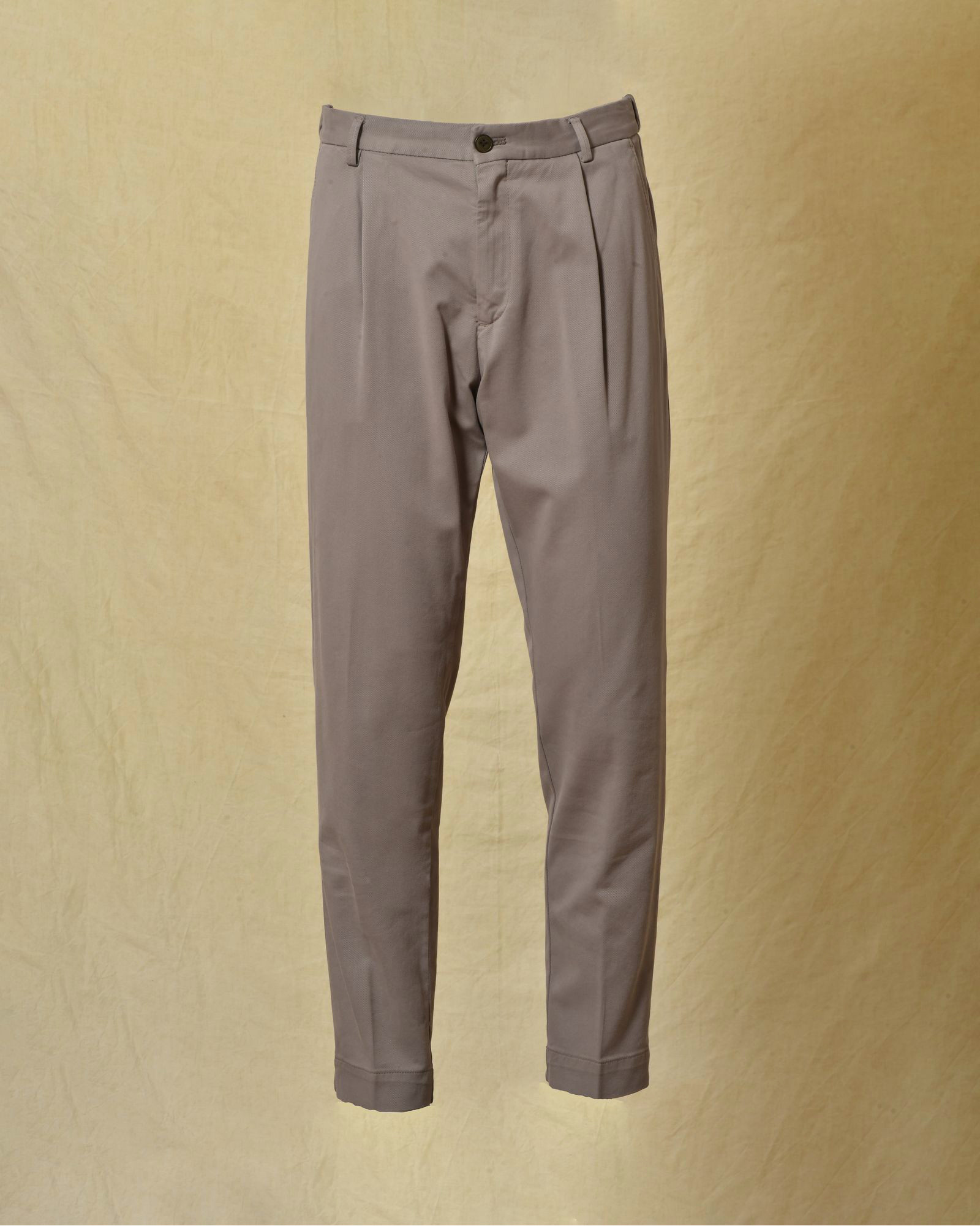 Pantalon droit gris Outfit