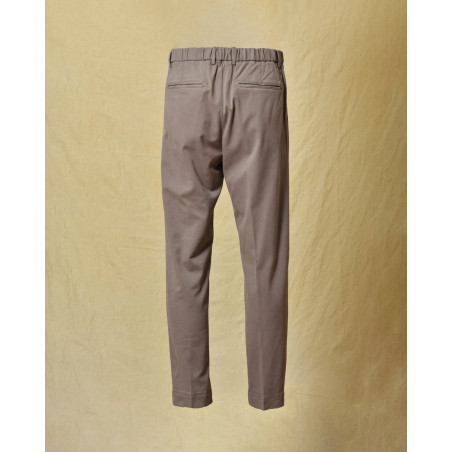 Pantalon droit gris Outfit