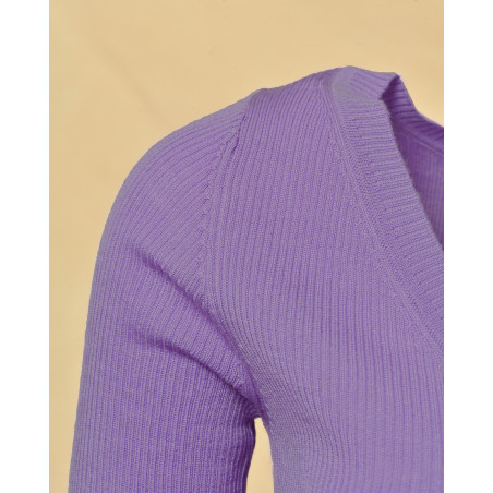 Pull en maille cotelée à col V violet P.A.R.O.S.H