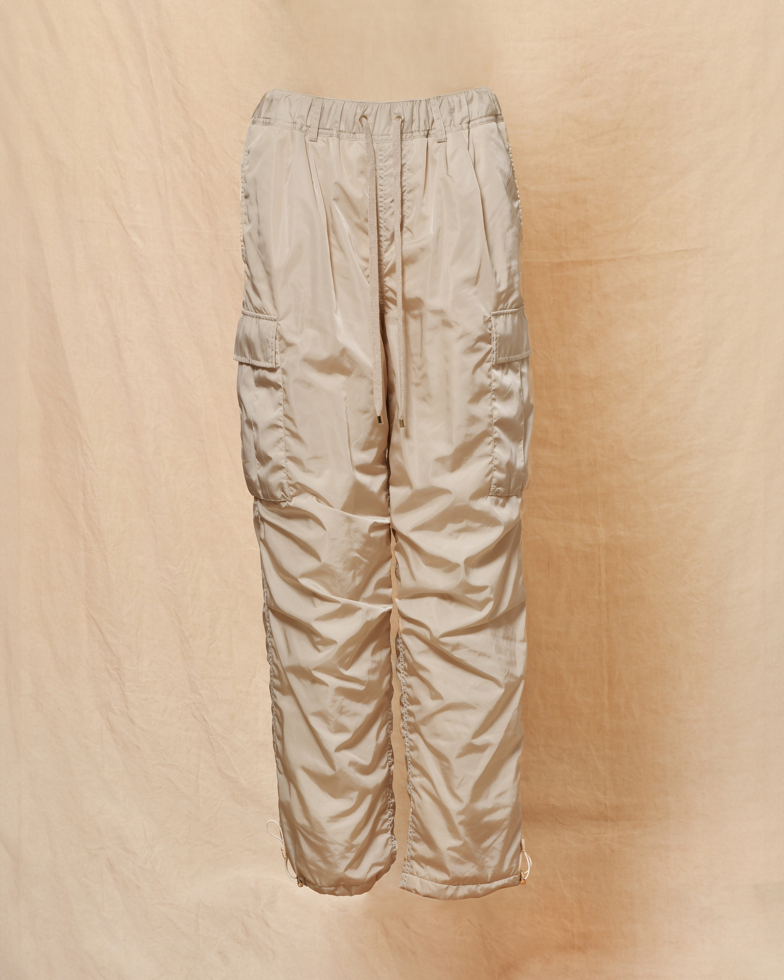Pantalon cargo en tissu beige Lorena Antoniazzi