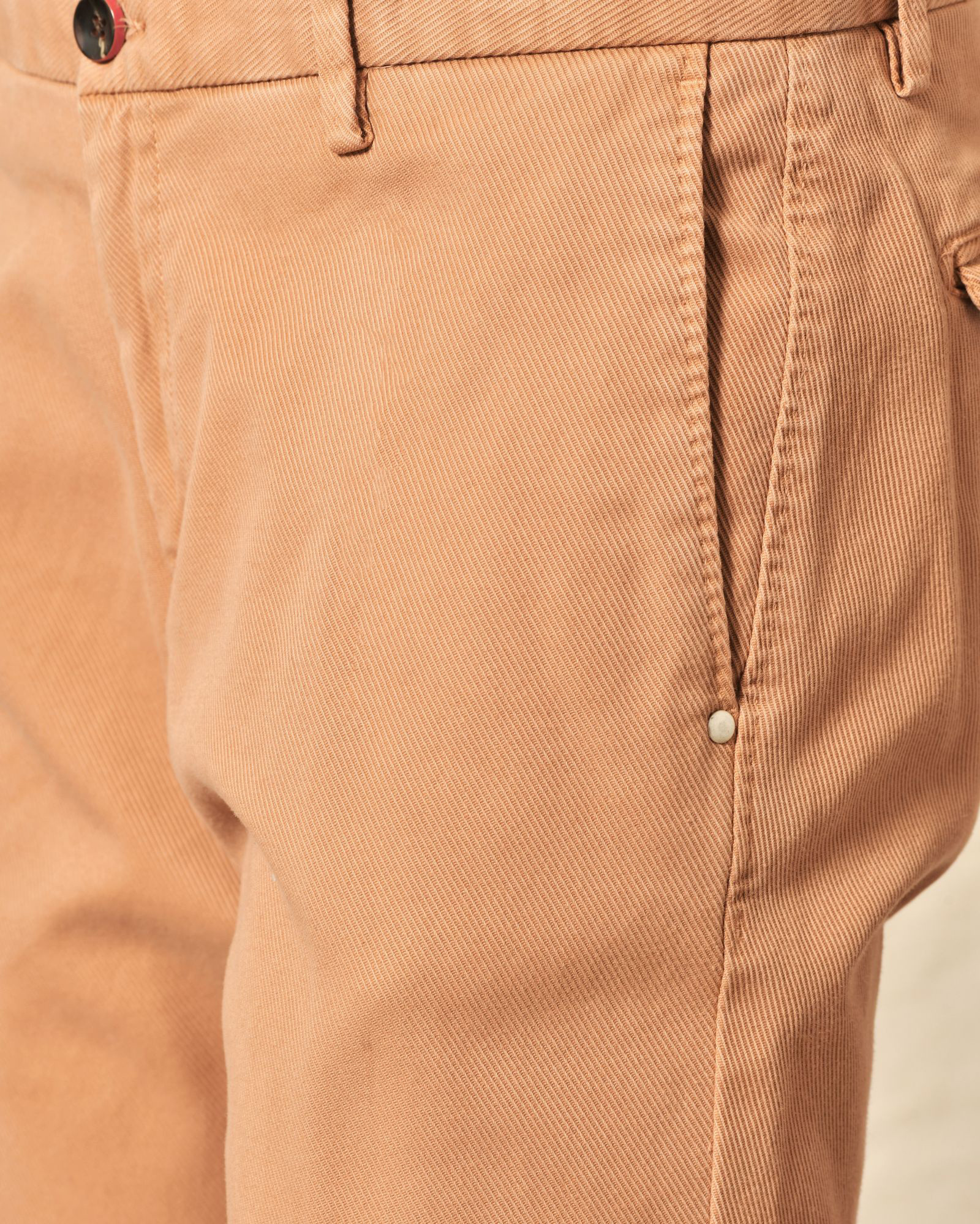 Pantalon en coton camel AT.P.CO