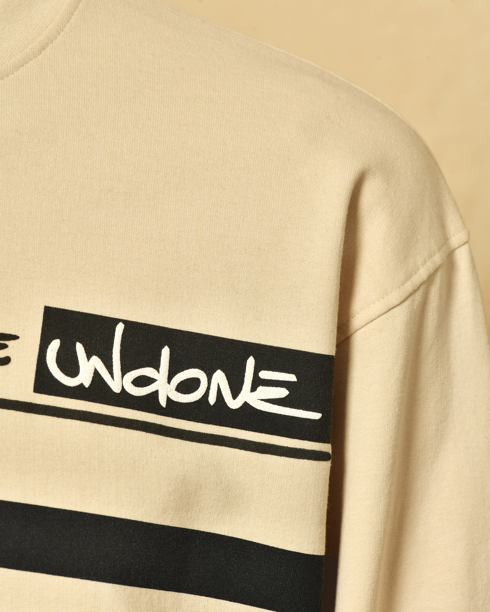 Sweat beige à inscription Ixos