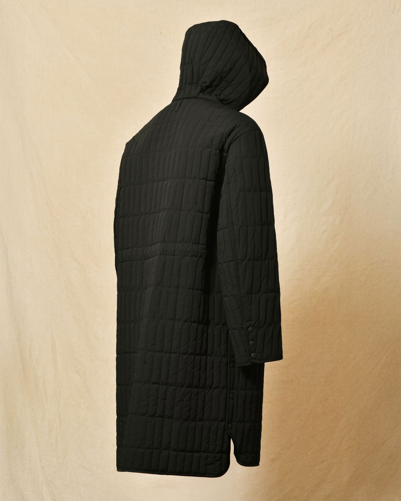Manteau matelassé à capuche noir Mackage