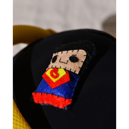 Sac à main rond design à broderie super-héros La Milanesa