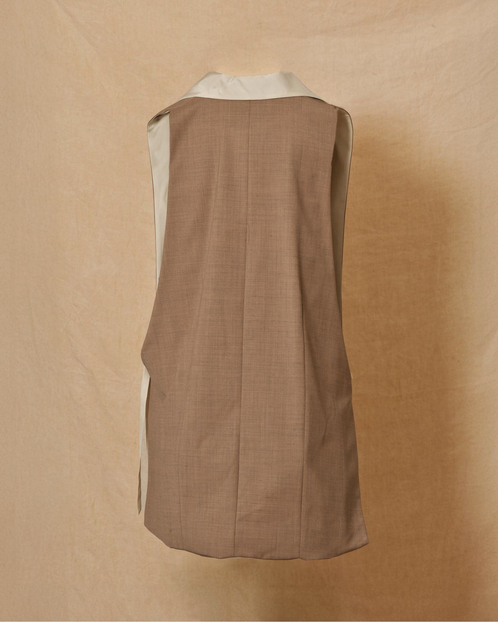 Veste tailleur sans manches beige à col contrastant Malloni