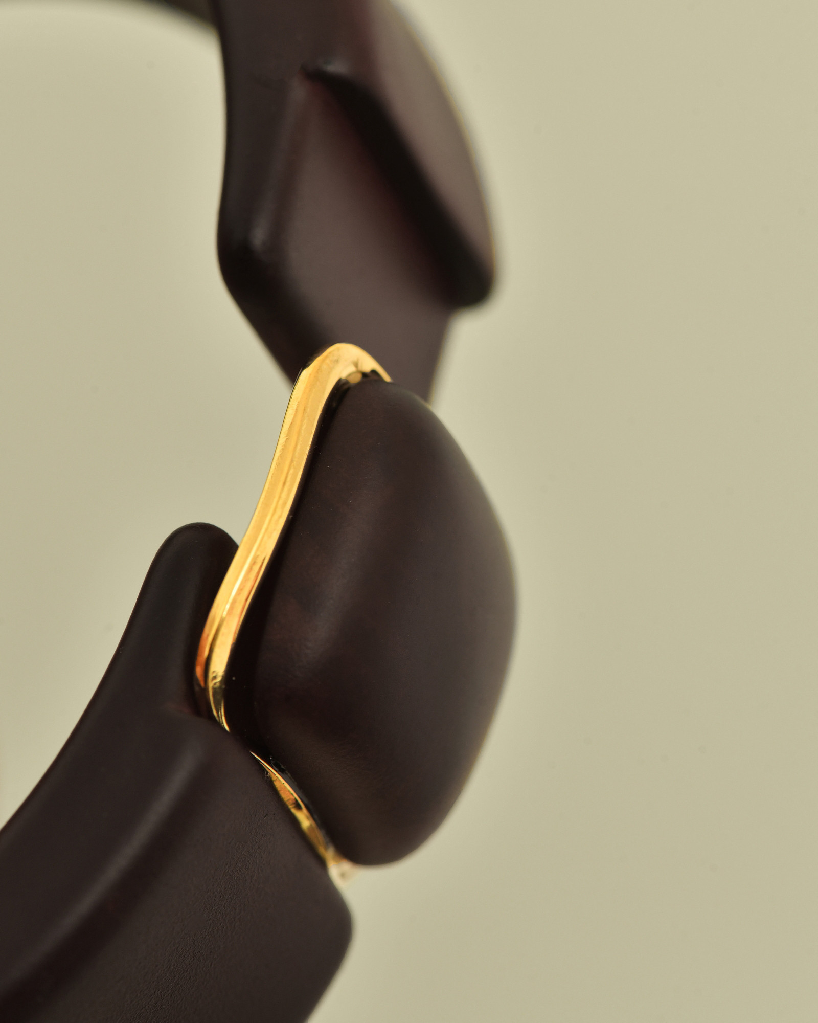 Bracelet jonc violet à fermeture magnétique Ka