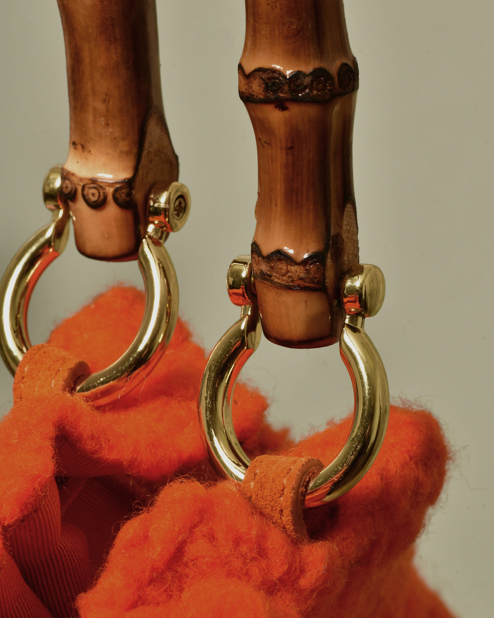 Sac à main orange à anse bambou Caterina Bertini