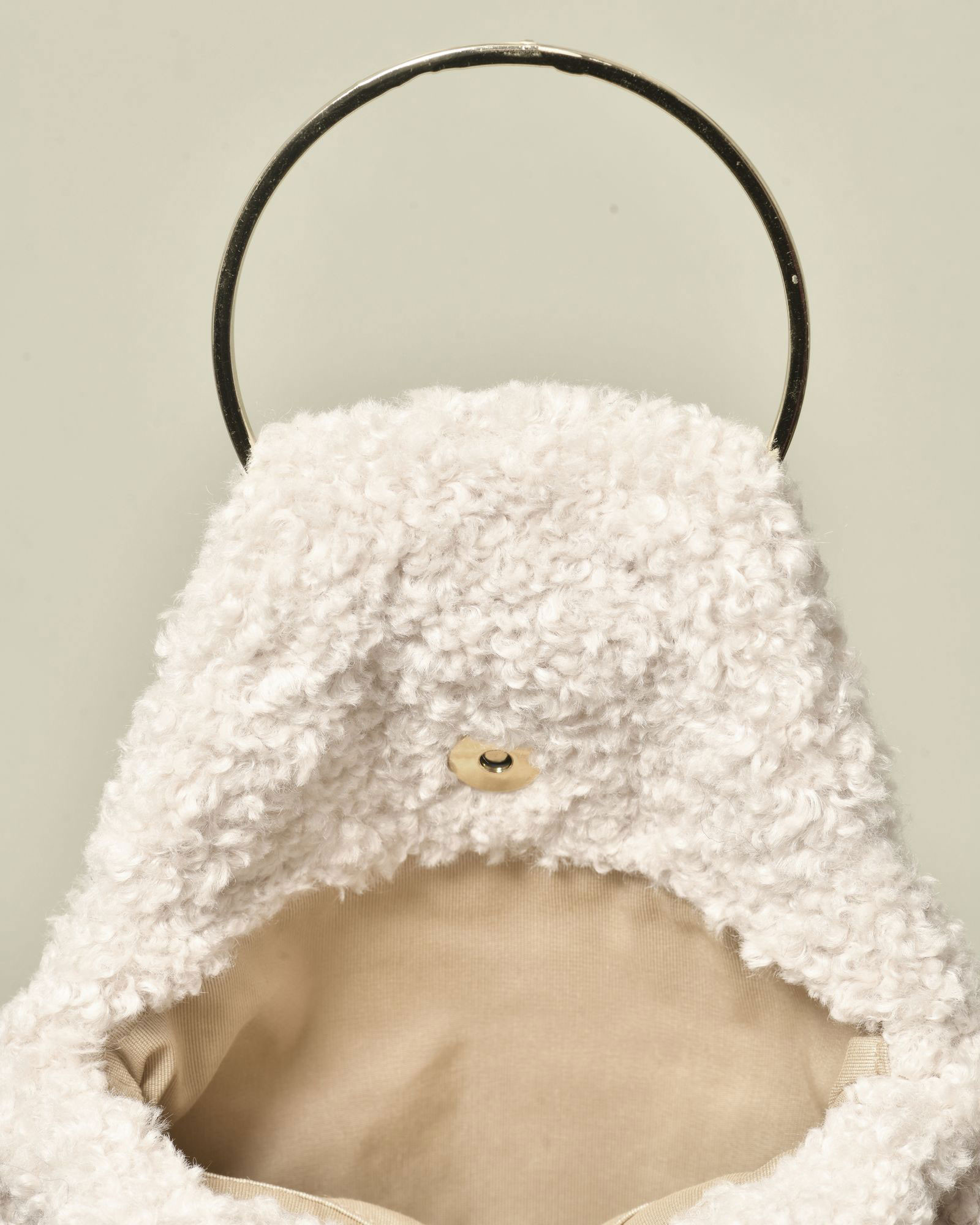 Sac à main en bouclette beige Caterina Bertini
