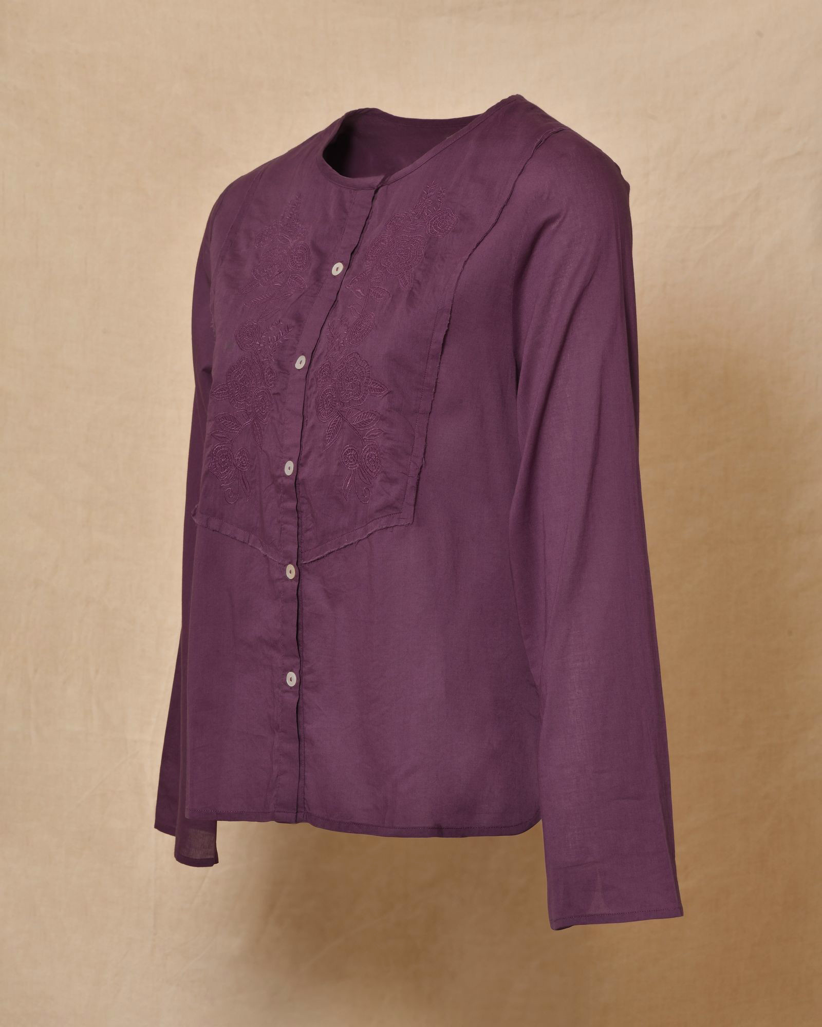 Blouse brodée boutonnée violette Diega