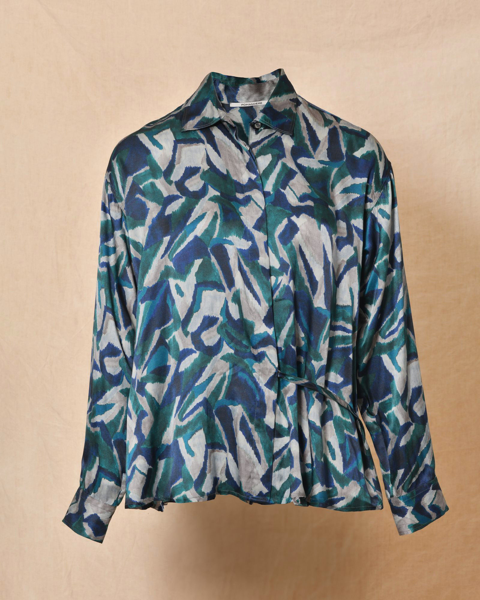 Chemisier en soie bleu à motifs Pomandère