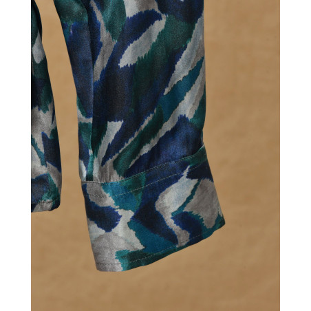 Chemisier en soie bleu à motifs Pomandère