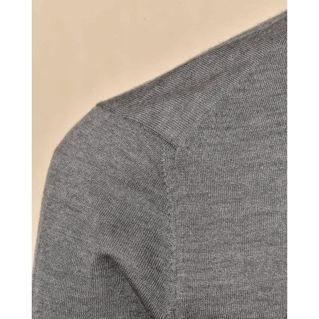Pull en laine et soie gris Vneck