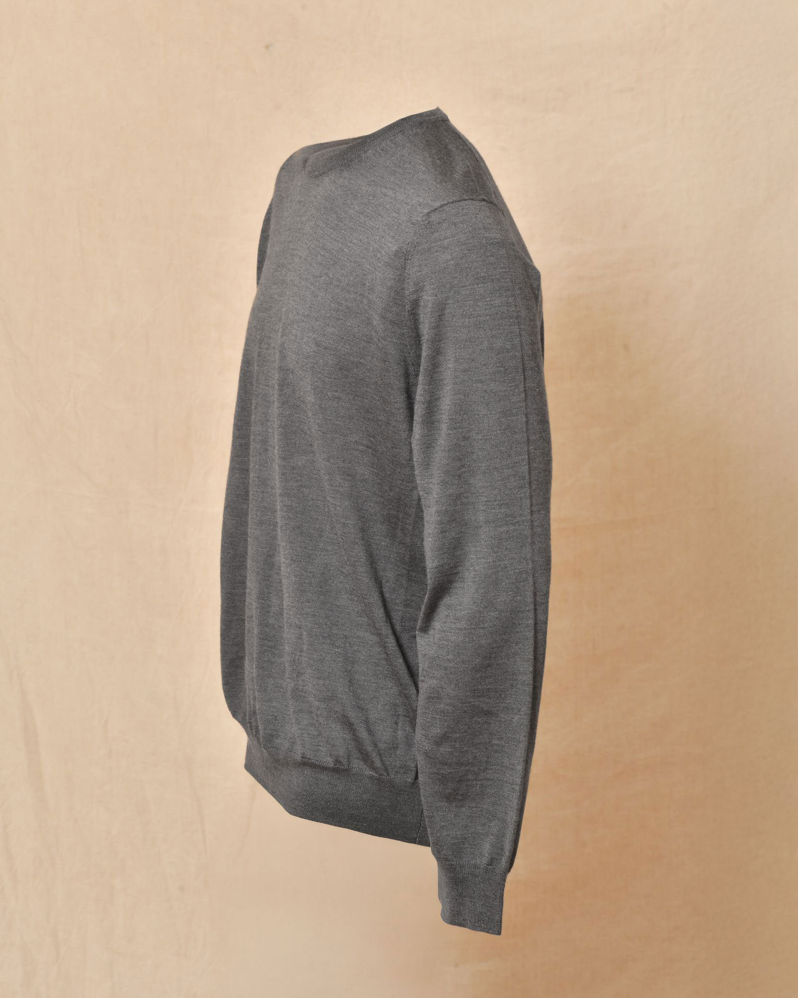 Pull en laine et soie gris Vneck