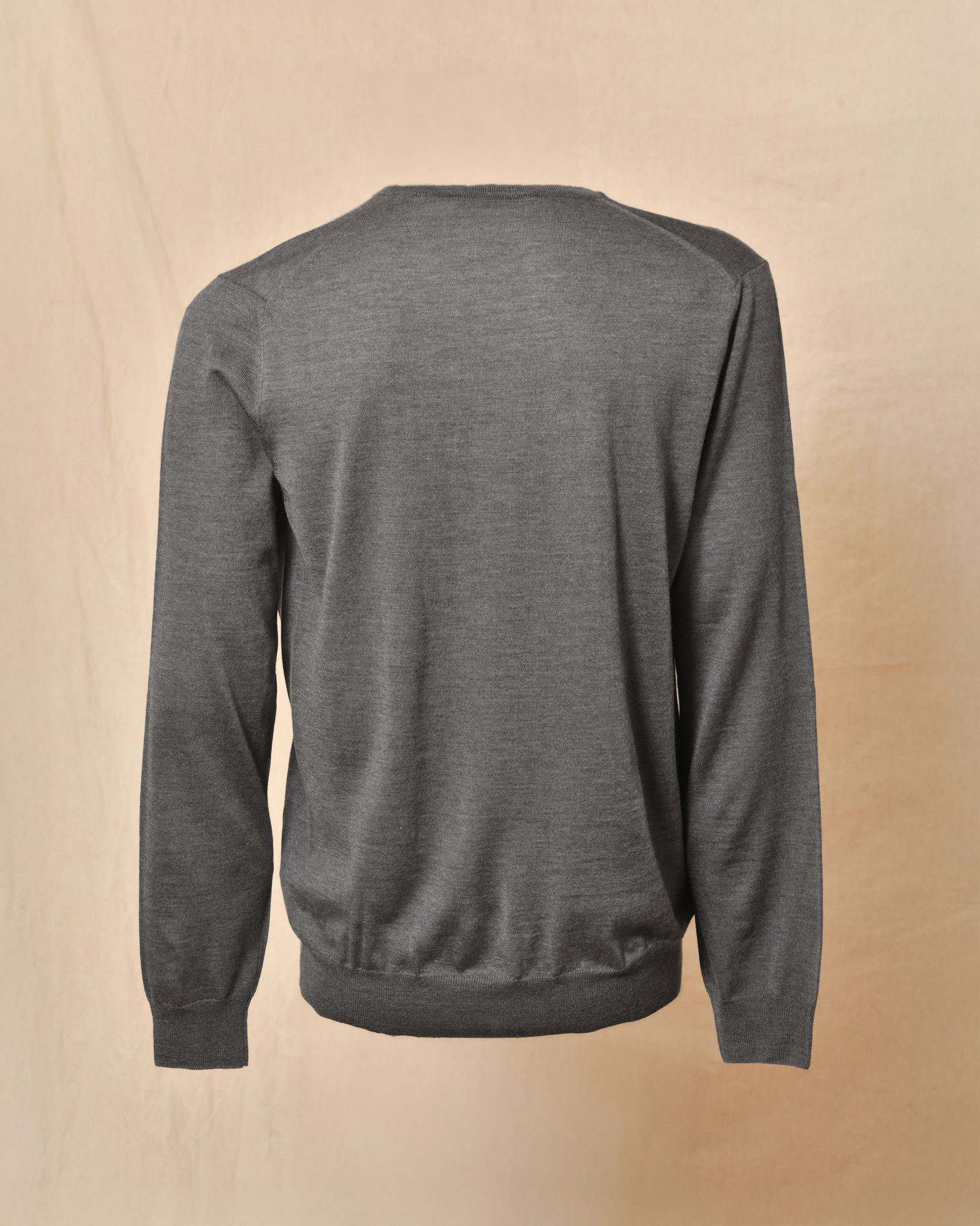 Pull en laine et soie gris Vneck