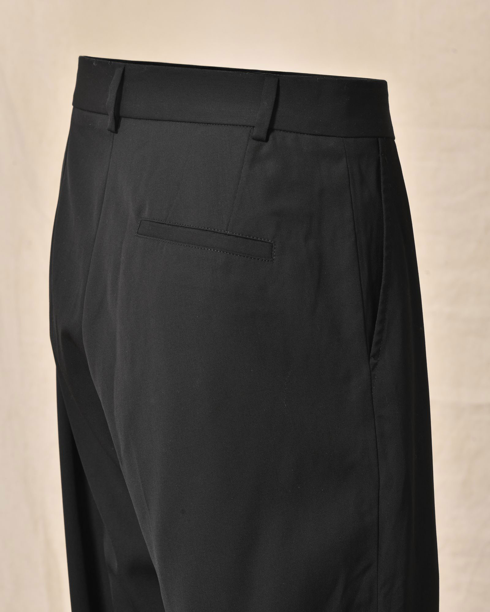 Pantalon tailleur noir Isabel Benenato
