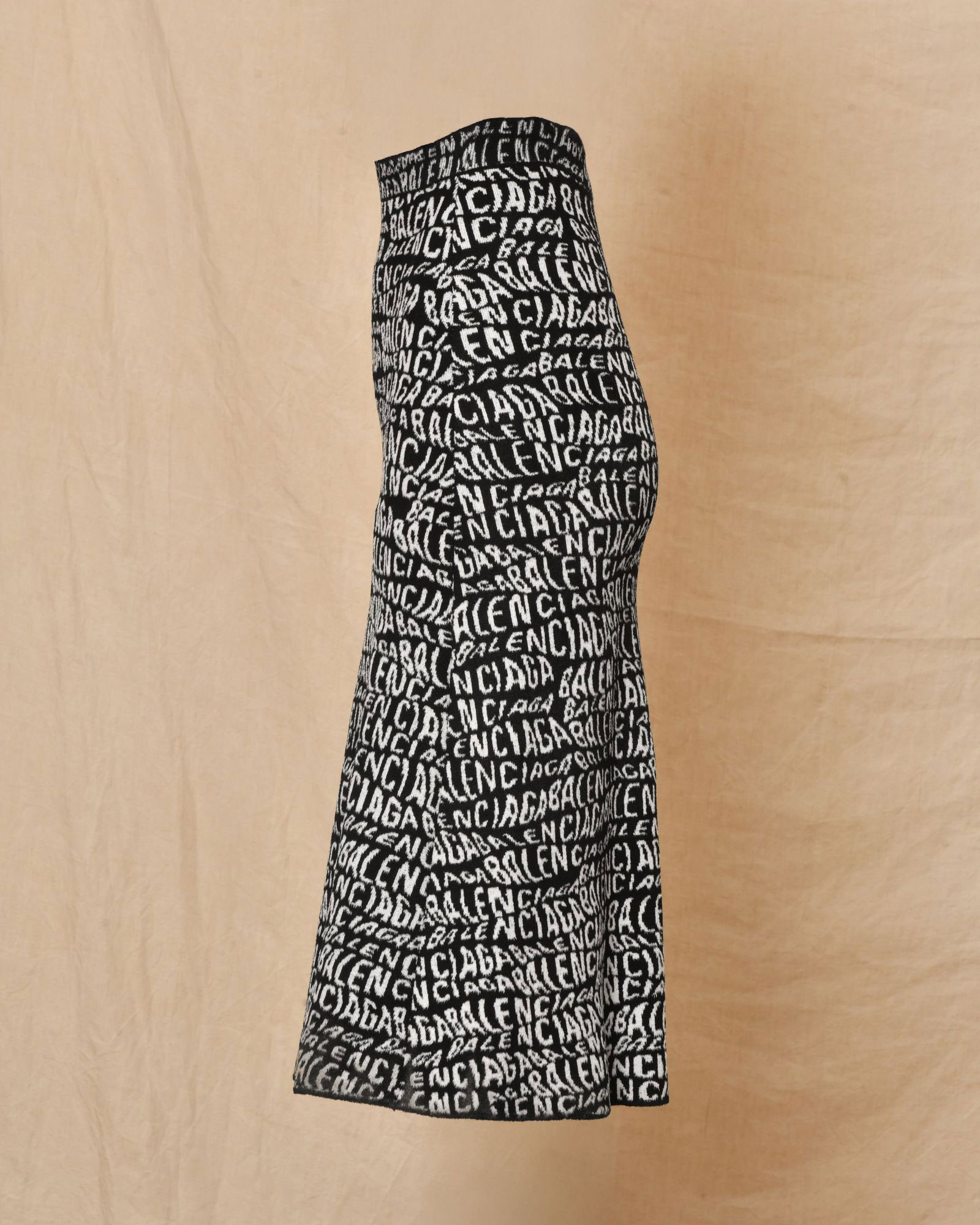 Jupe patineuse en maille noir à logo Balenciaga