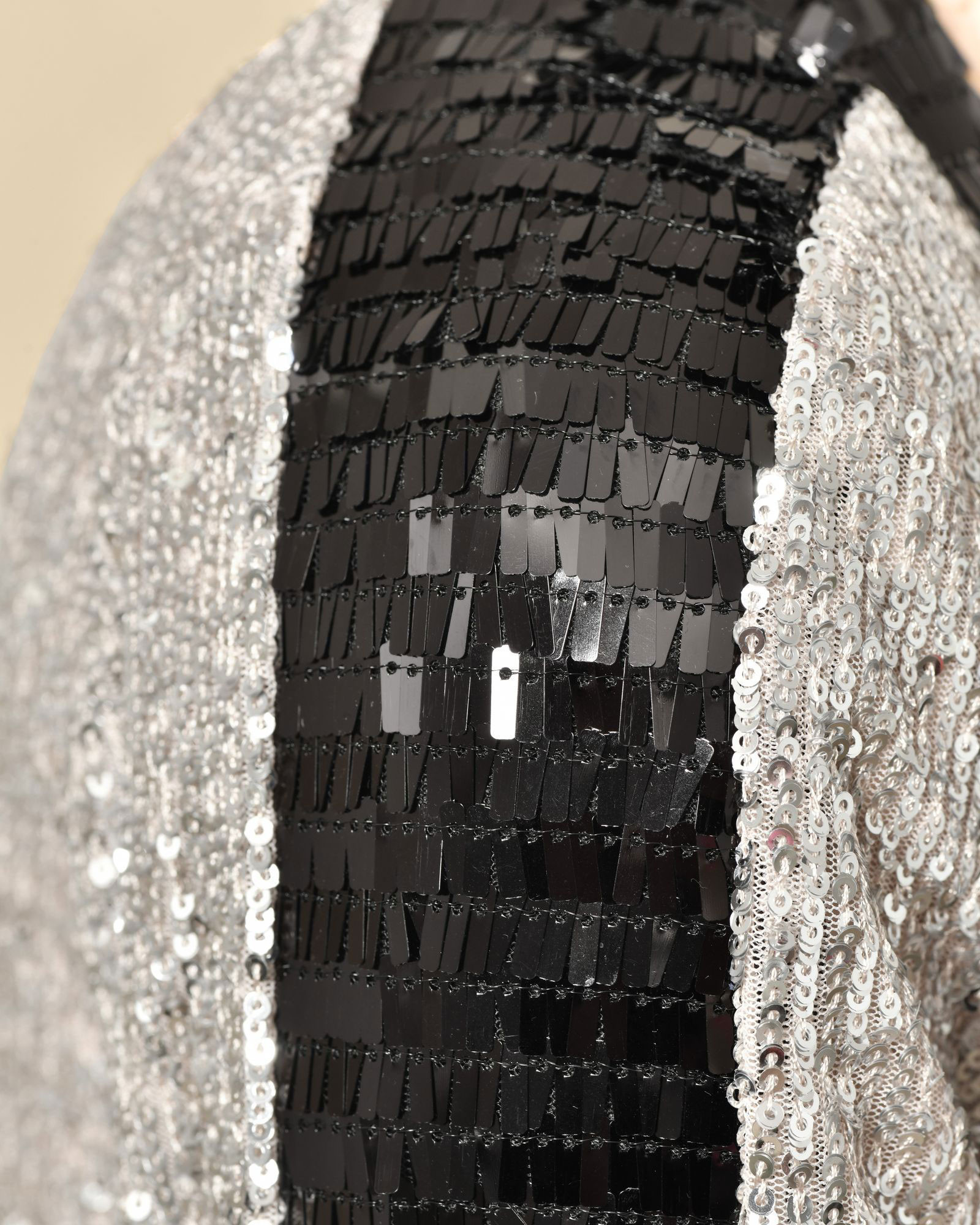 Robe courte à sequins tricolores Isabelle Blanche