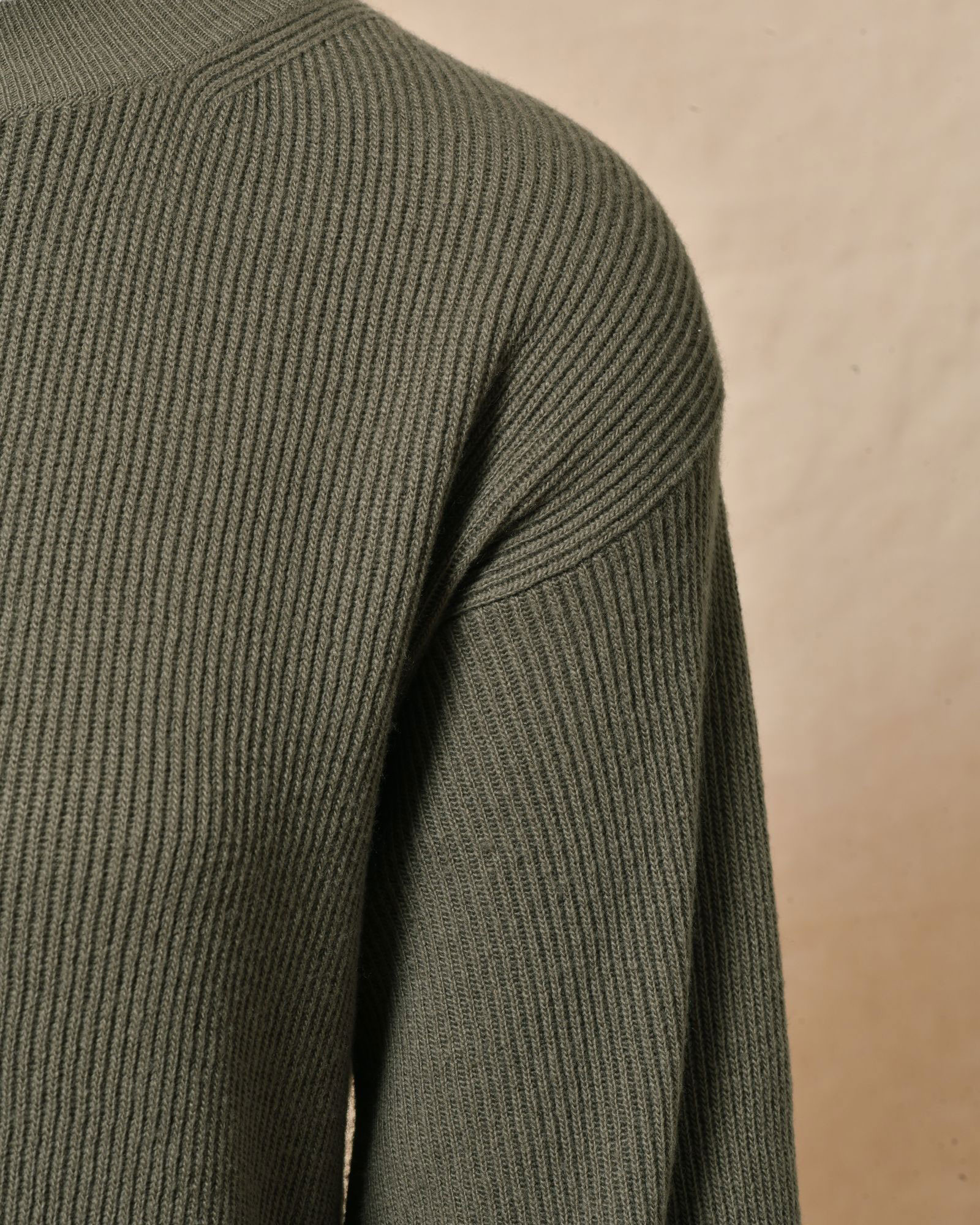 Robe pull en laine kaki Lorena Antoniazzi