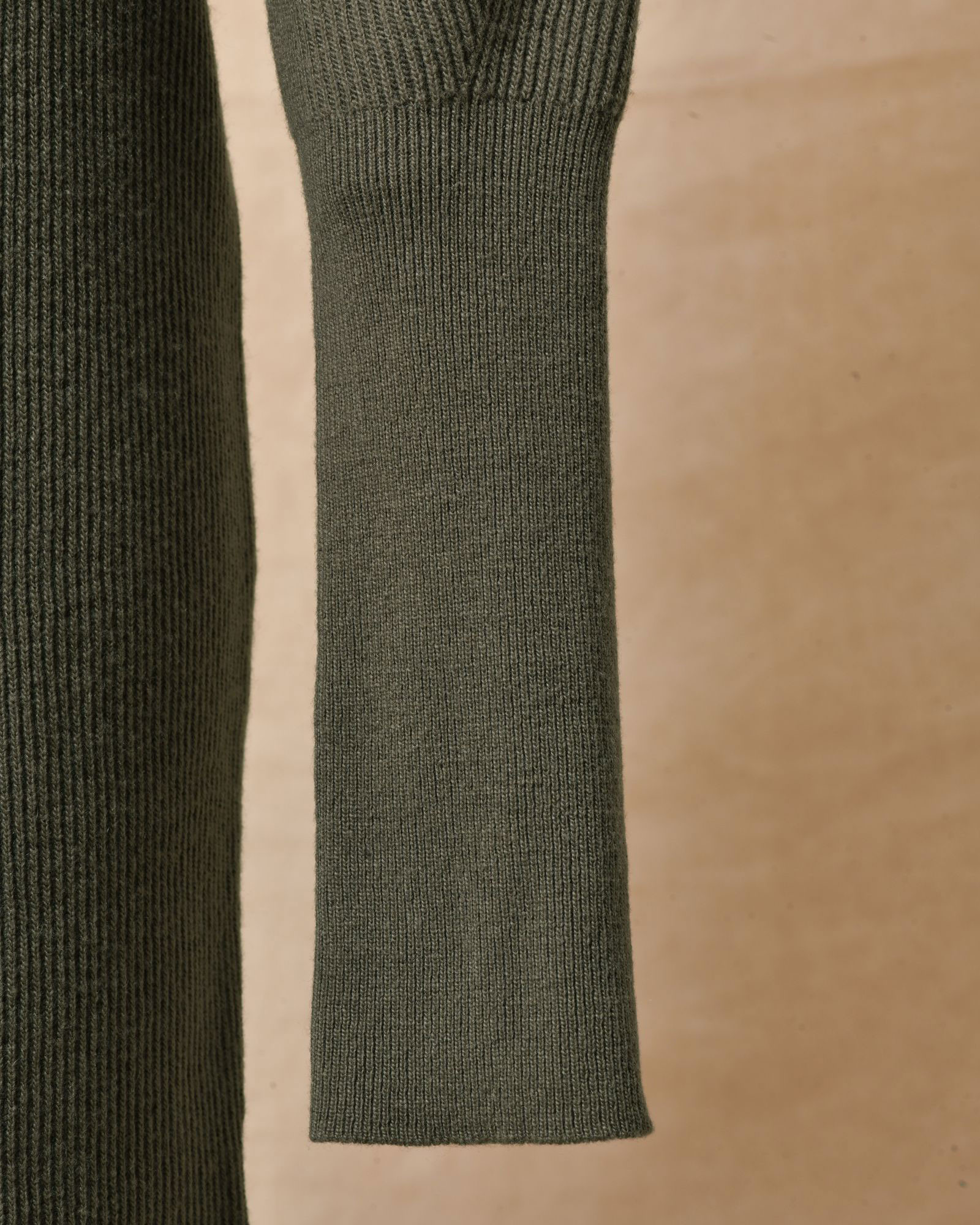 Robe pull en laine kaki Lorena Antoniazzi