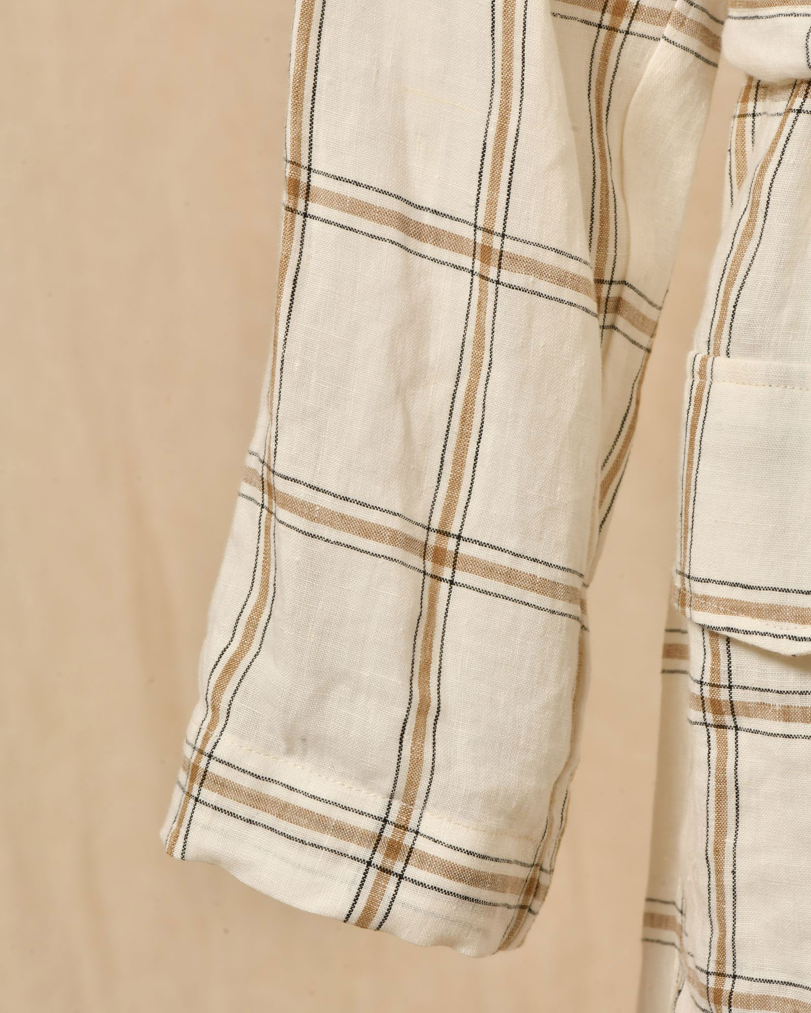 Veste à carreaux ceinturée en lin blanc Diega