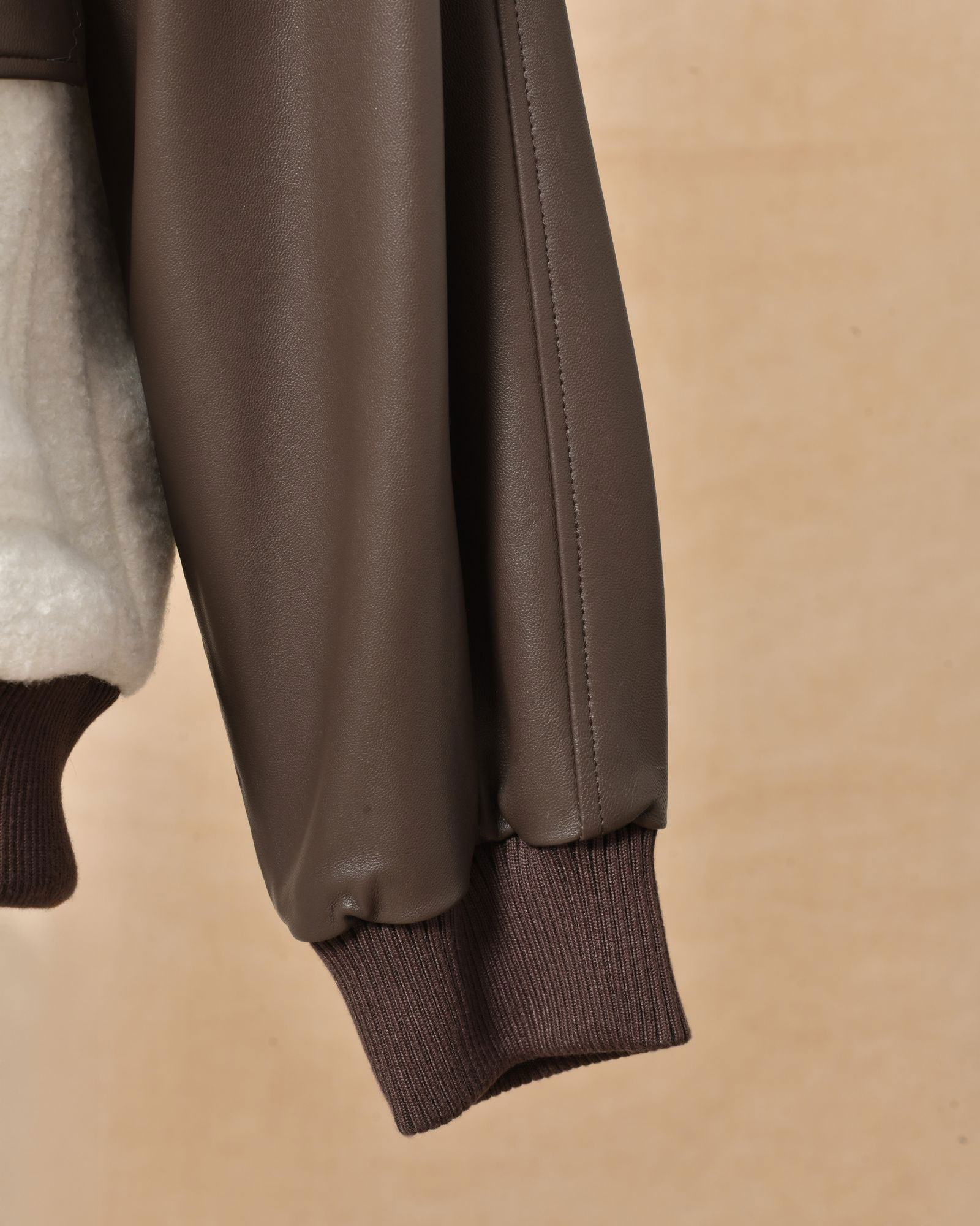 Blouson en cuir et peau lainée Ventcouvert