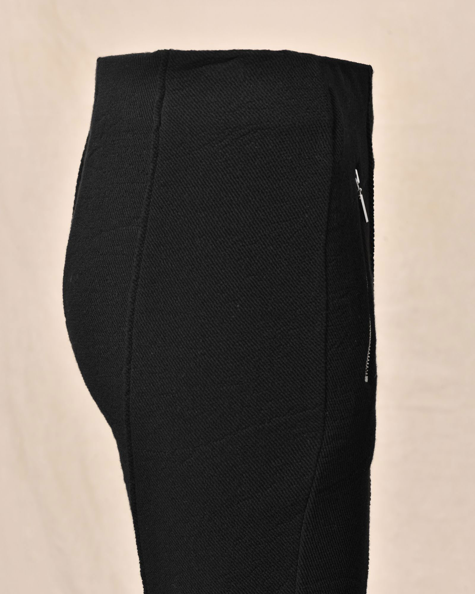 Pantalon noir ajusté à poches zippées Malloni