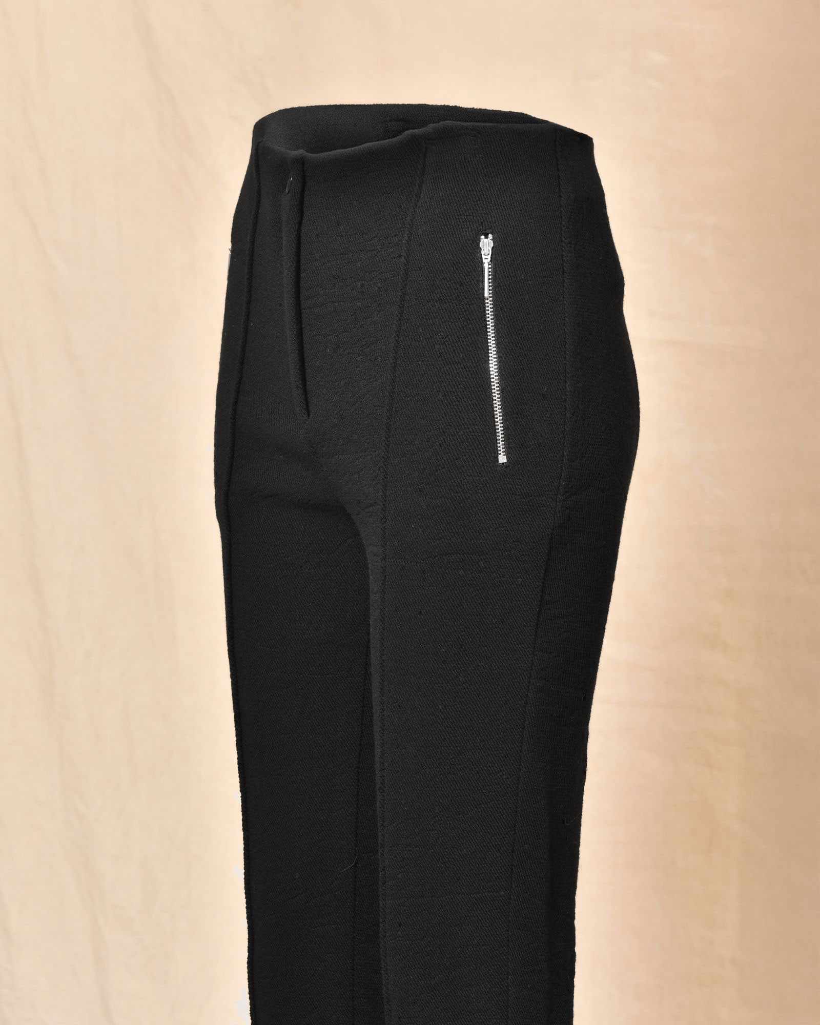Pantalon noir ajusté à poches zippées Malloni