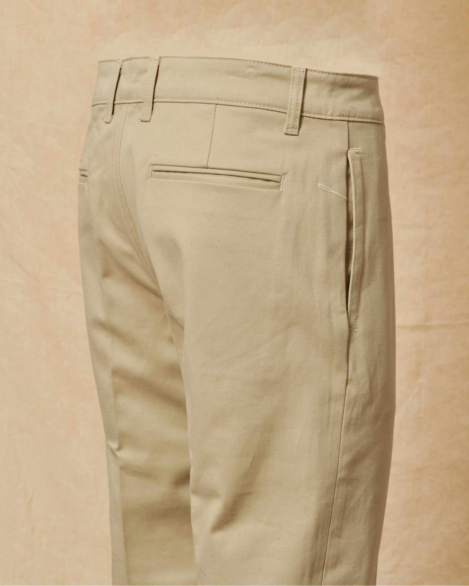 Pantalon en coton beige Cruna