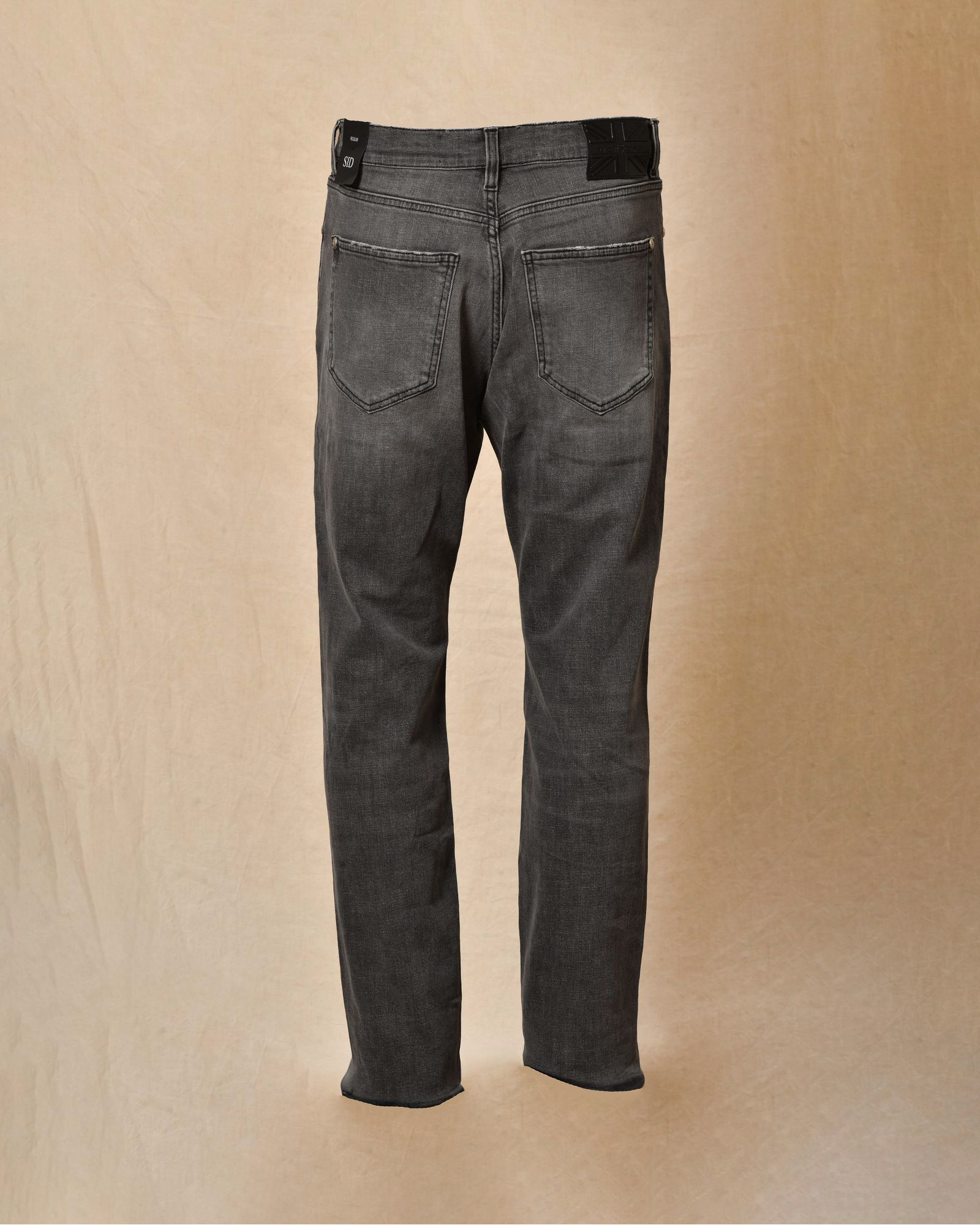 Jean gris délavé avec détails déchirés John Richmond