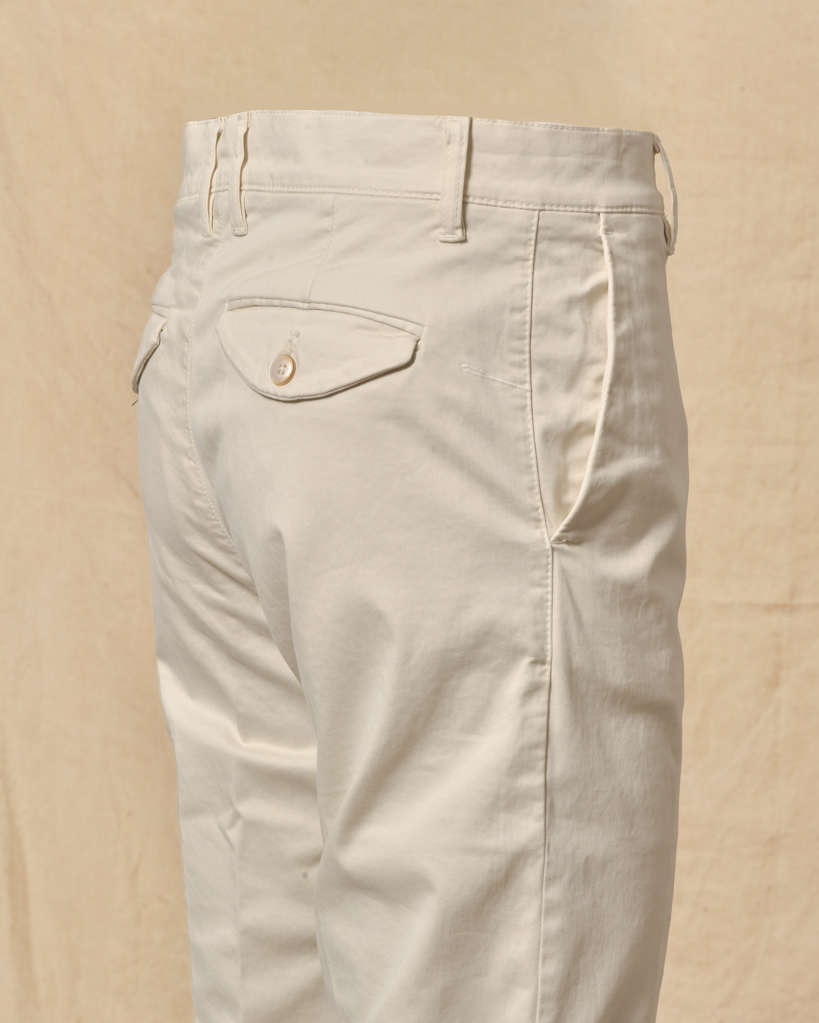 Pantalon en coton crème Cruna