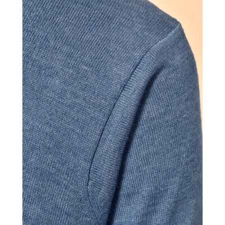 Pull en laine bleue Vneck