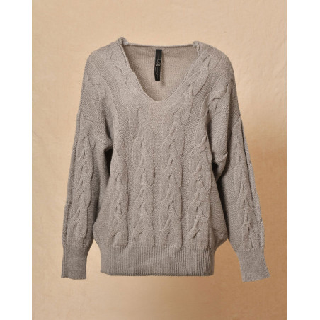 Pull en laine torsadé col V Emma White