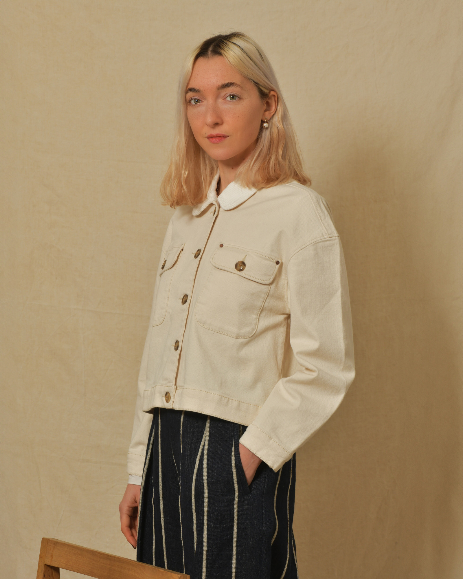 Veste écru en denim avec col côtelé May June