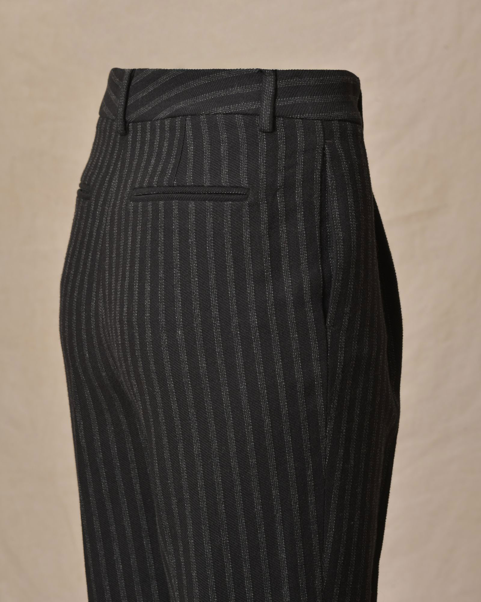 Pantalon à rayures à ourlets noir Malloni