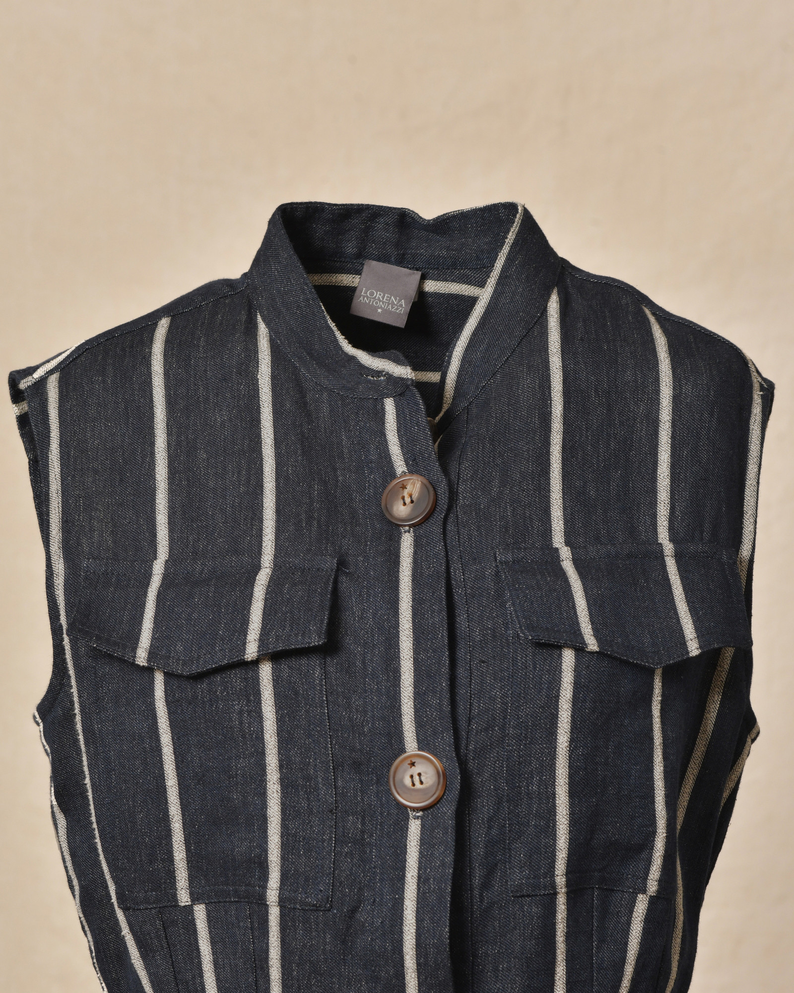 Chemisier sans manches en lin à rayures Lorena Antoniazzi